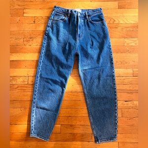 A&F 80’s Mom blue jeans W28/6R